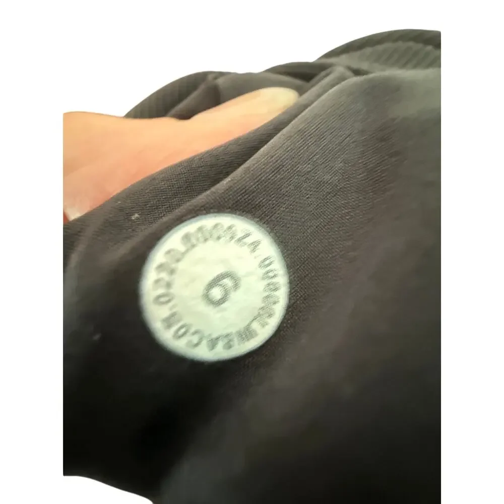 Lululemon pencil skirt size 6